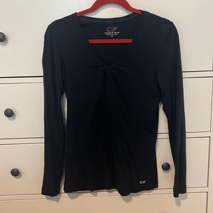 Vineyard Vines navy long sleeve